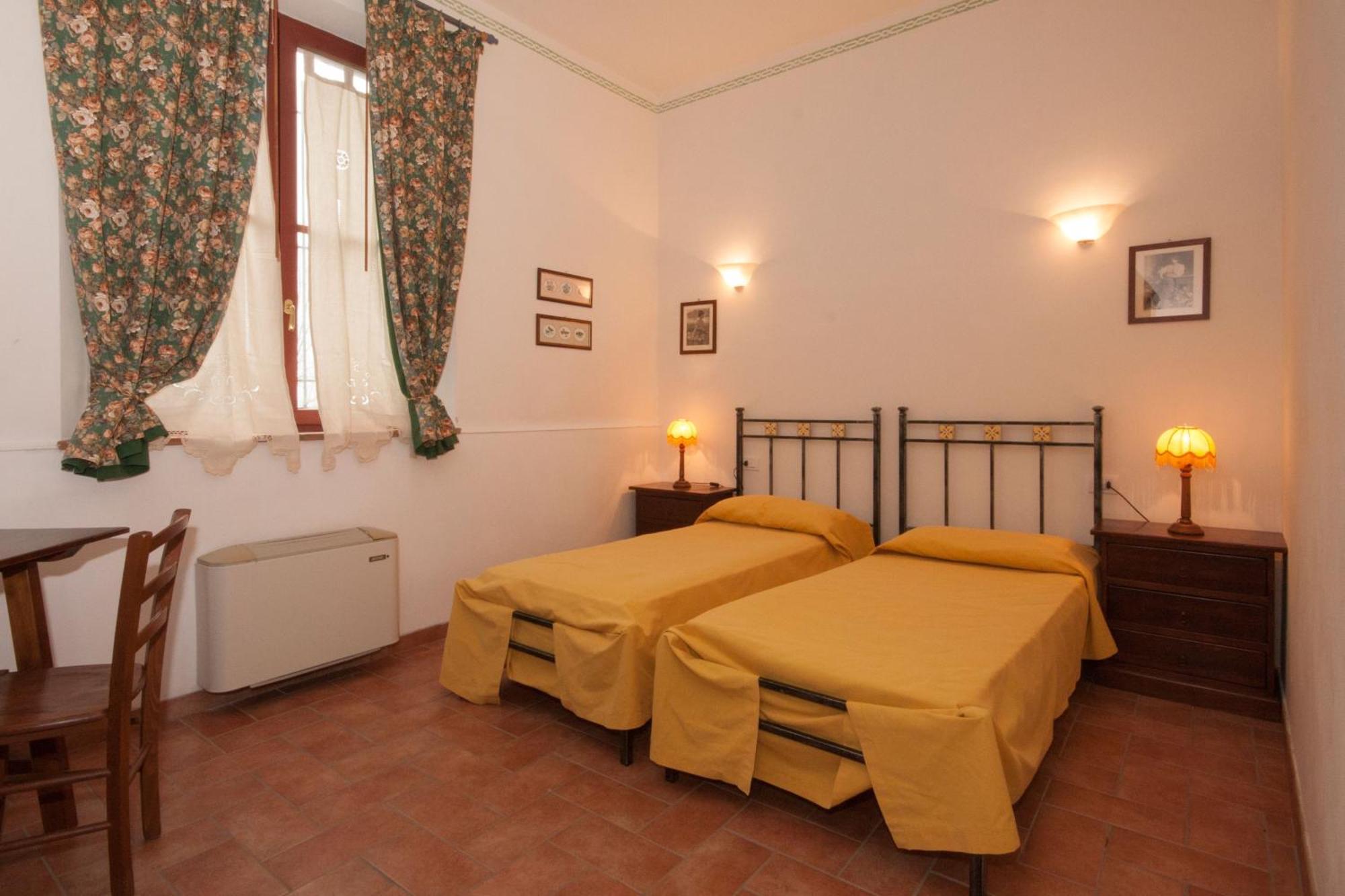 Casavacanze Vesta Isola d'Arbia Chambre photo